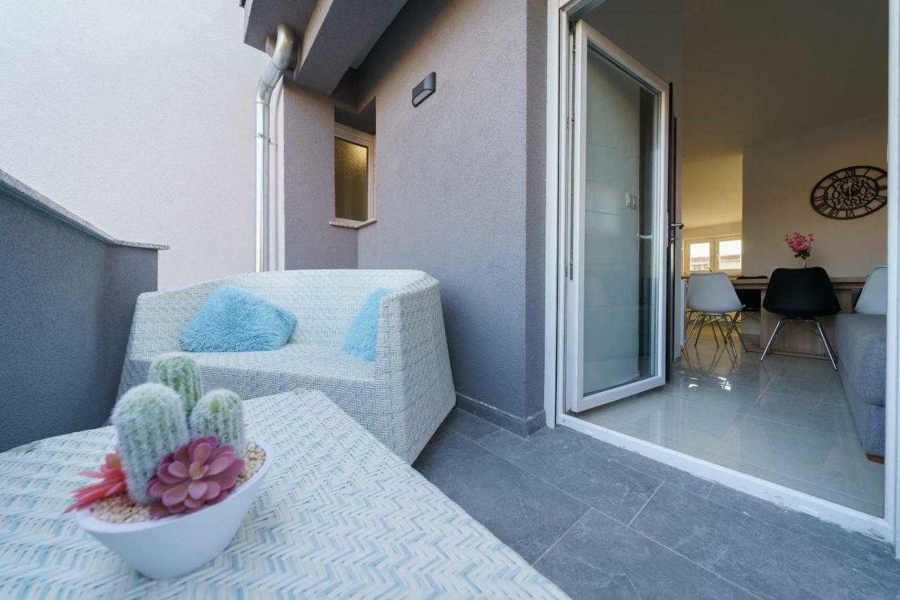 Apartmani Carmen Bibinje Exterior foto