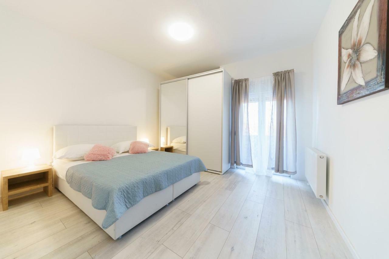 Apartmani Carmen Bibinje Exterior foto